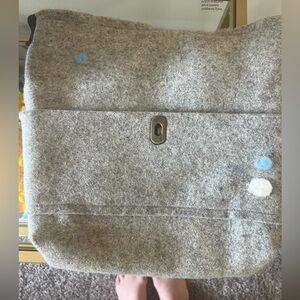 Vintage boutique felted tote with canvas crossbody strap.